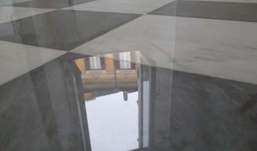 pavimento in marmo piazza montecitorio